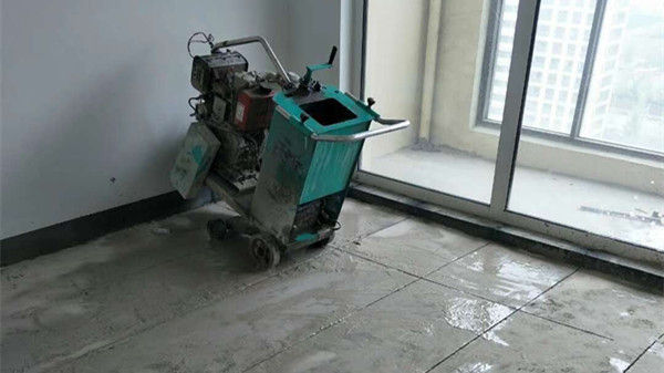 路面切割機